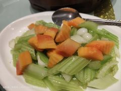 西芹木瓜-金三杯酒家(泉城路店)