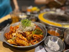 铁板鱿鱼-姜虎东白丁烤肉(虹桥天地店)