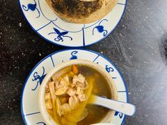 原只椰子炖竹丝鸡-信行丰炖品皇店(光孝路店)