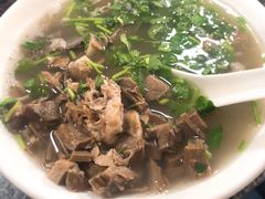 羊肉汤-清真喜兰老丁羊汤特色小吃