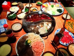 -周小明火锅(黑金冠社区店)