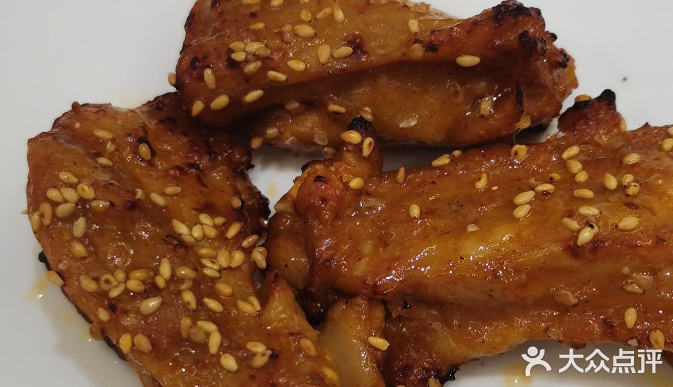 再也别和我提必胜客了