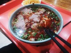 拉面-伊赫兰牛肉面(交大店)