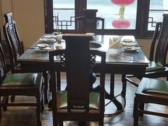 -小天鹅火锅·一线江景洪鼎旗舰店(洪崖洞店)