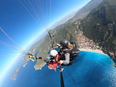 -费特希耶滑翔伞