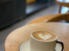 -焙丽拾光(麦凯乐直营店)