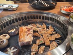 -香猪坊韩国烤肉专属门店(魏公村店)