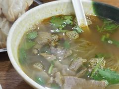 -黄阿姨锅贴大王(万航渡路店)