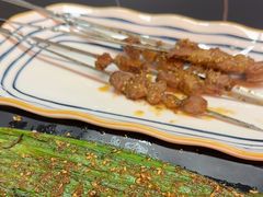 -许哥东北烧烤·铁丳烤串·宫后夹肉(繁花中心店)