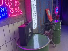 -关你鬼室大型密室逃脱(佛山创意园店)