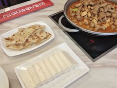 -彭记铁锅肥肠(东四总店)