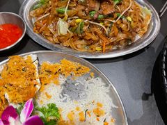 -蚝美人·生蚝海鲜烧烤(茶花园店)
