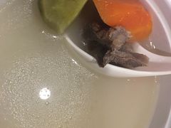 列汤（牛肉汤）-龙记烧腊茶餐厅(常德路店)