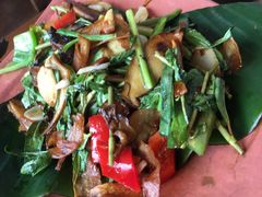 -云海肴·汽锅鸡·云南菜(天山百盛优客店)