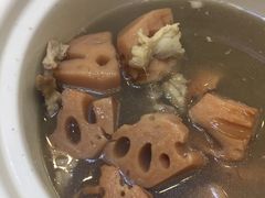 绿豆莲藕煲猪金钱-清心鸡沙田乳鸽店·非遗传承(石溪店)