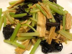 -老牌坊鲁菜名店(宽厚里店)