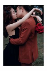 -上花轿婚纱摄影