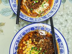 特色豌杂面-渝之汇牛肉豌杂面