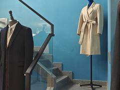 -尊卡诺高级西装礼服定制(江东中路店)