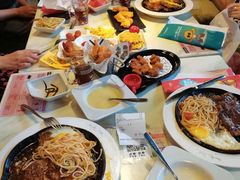 -豪客来牛排(中央花苑店)
