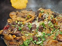 -70後铁锅炖(坡博总店)