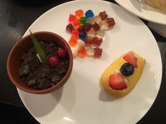 -乐咖啡西餐厅(太湖皇冠假日酒店)