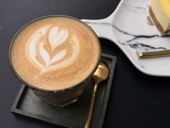 -UNI UNI(环亚凯瑟琳店)