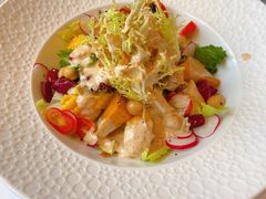 -马克西姆俄罗斯餐厅(通亚街店)