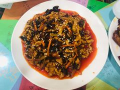 鱼香肉丝-泸沽肴(泸沽湖大洛水村农村信用社旁店)