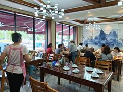 -河鱼鲜特色农家院