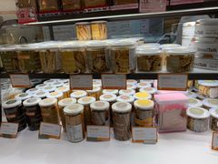 面包甜点陈列柜-BreadTalk面包新语·烘焙蛋糕(东方宝泰广场店)