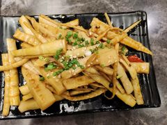 -嘎嘎鸭脑壳(蜀汉路店)