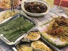 -顶峰夜宴·龙虾烧烤大排档(九江学院店)