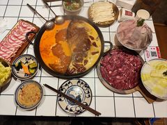 -旧街市鲜货老火锅(大光路店)