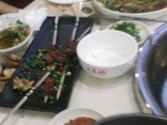 -土连锅·现熬养生汤锅(梁家巷店)