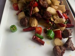 香爆小牛肉粒-大蓉和(一品天下店)