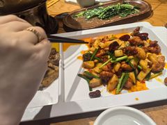 -隔壁老王·家常云南菜(花巷店)