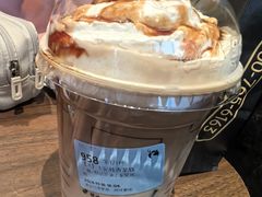 -瑞幸咖啡(大连罗斯福广场一层店)