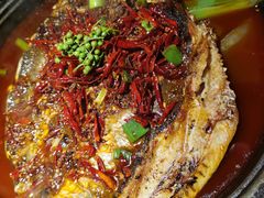 -吞鱼兽麻辣烤鱼(万达店)