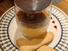 招牌提拉米苏-IL TEATRO 精品意大利餐厅