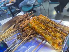 无敌大豆卷-火枪手串吧·鹤岗小串涮肚(亦庄店)