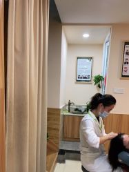 -丝客富脱发养发头皮馆