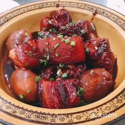 十碗头红烧肉