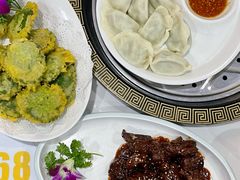 -巧克力渔家.小船海鲜胶东菜(万平口店)