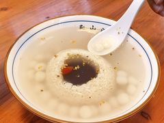 -灵山酒酿健忠(黄山汤口寨西非遗店)