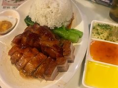 -新大咀港式茶餐厅(宝山万达店)