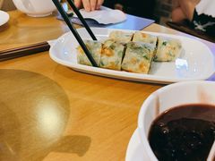 葱饼卷牛肉-台北楚楚园馅饼粥(虹桥南丰城店)