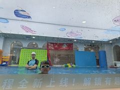 -龙格亲子游泳·水育早教运动中心(龙湾天街店)
