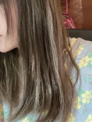 -HAIR CORNER