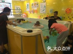 -爱婴岛婴儿游泳/推拿SPA馆(华南MALL店)